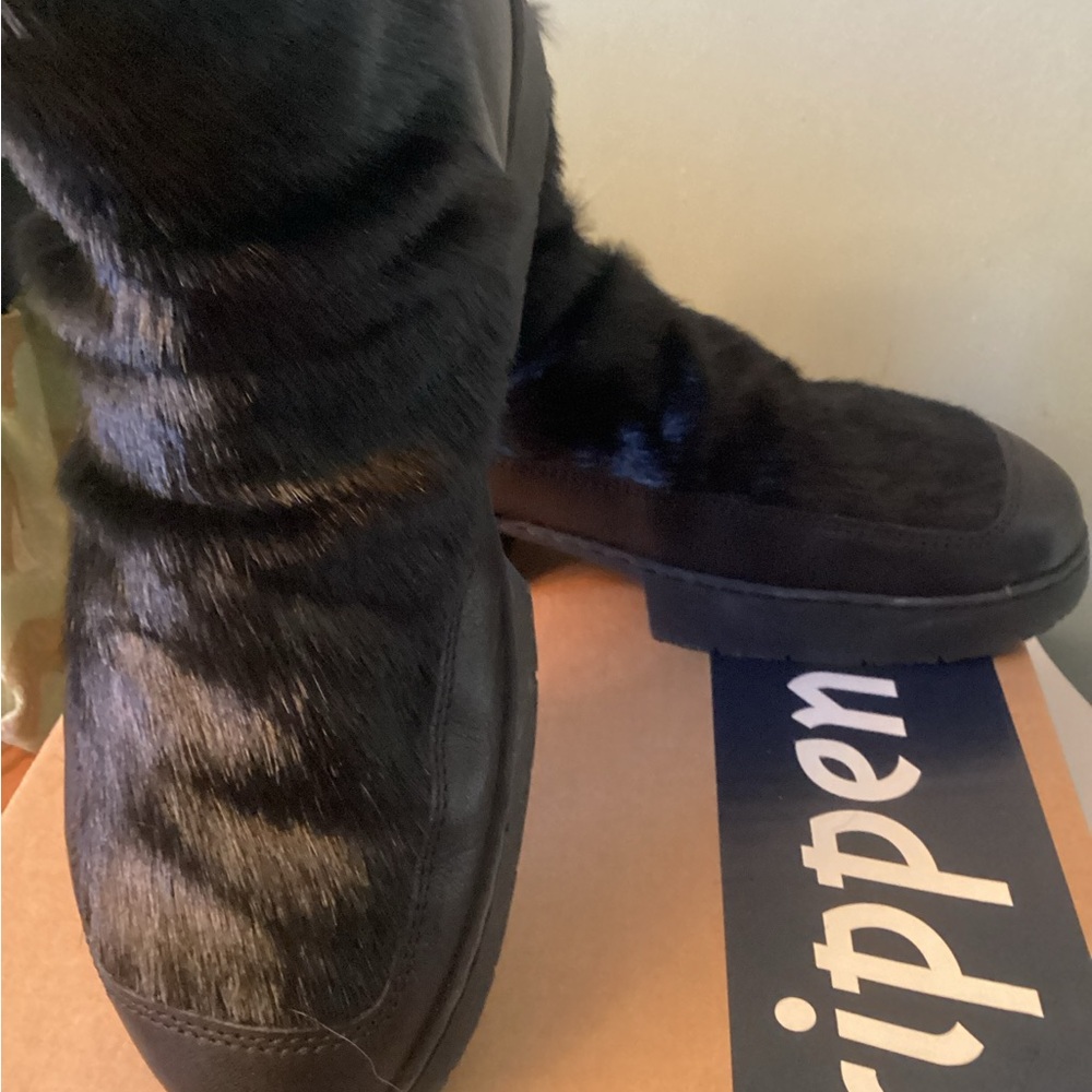 Trippen  Black Women's Boots Leather and Fur